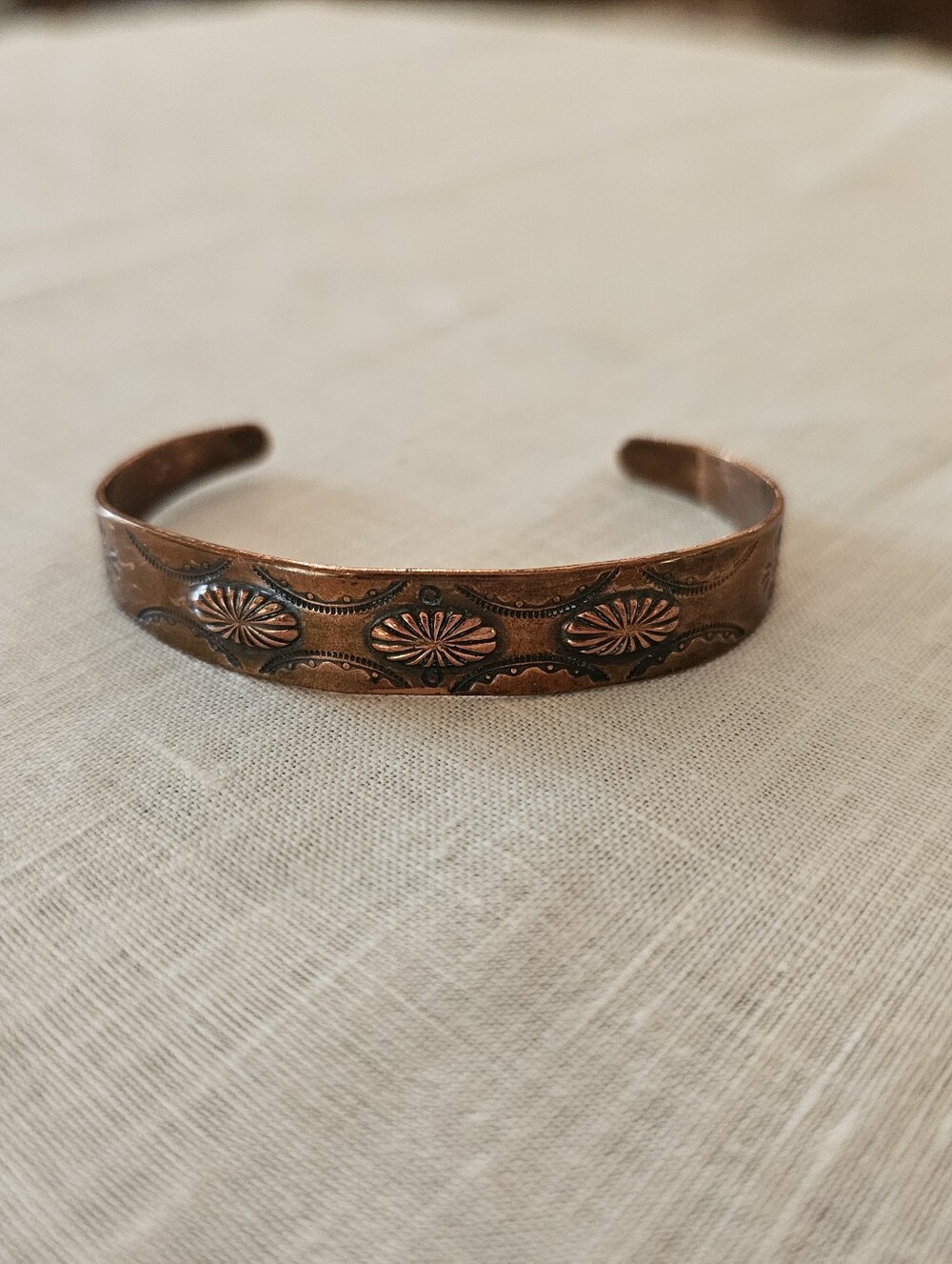 Vtg 1950s Bell Trading Post Solid Copper Cuff Bracelet Stamped Sunburst Petite
